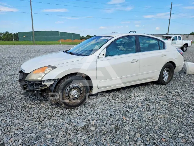2009 Nissan ALTIMA photo