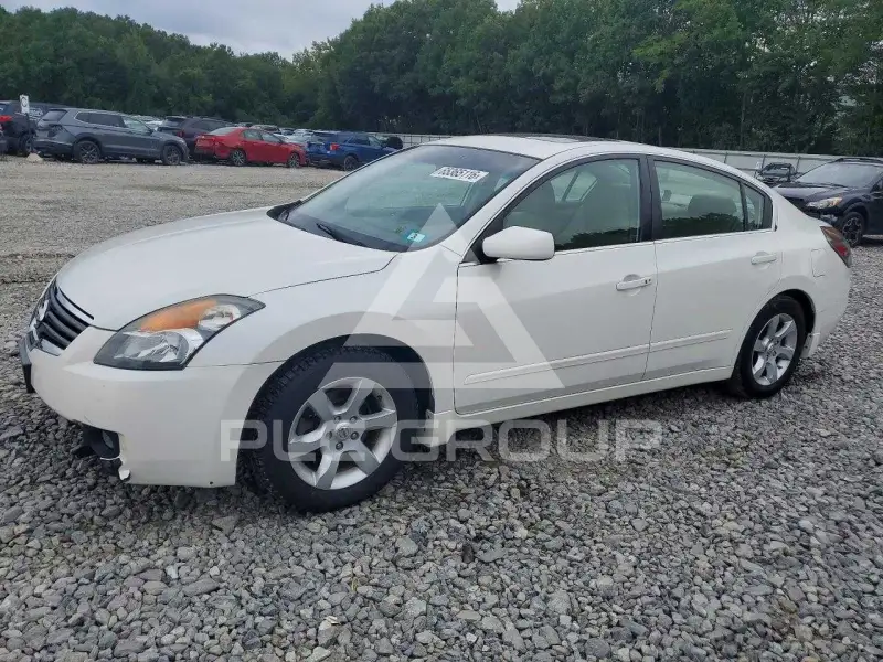 2009 Nissan ALTIMA photo