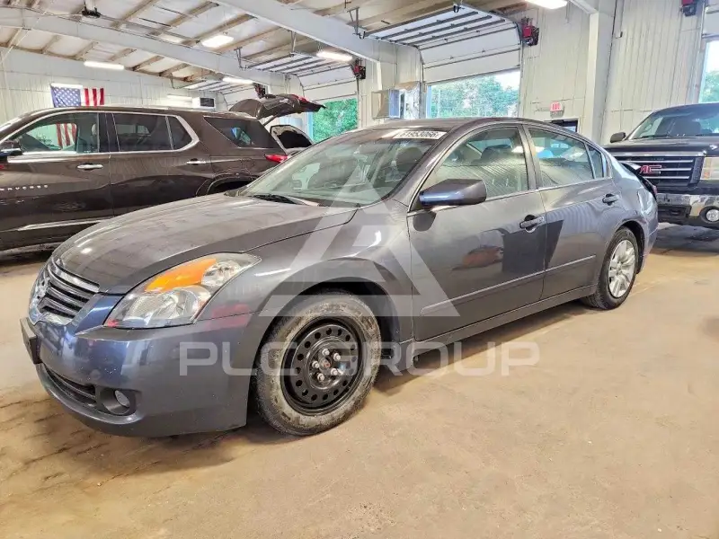 2009 Nissan ALTIMA photo