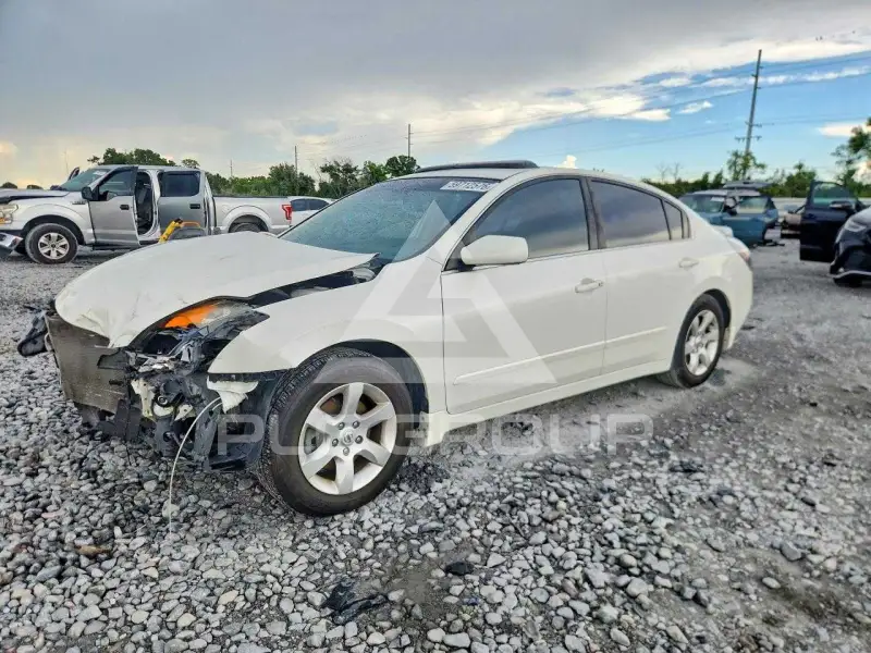 2009 Nissan ALTIMA photo
