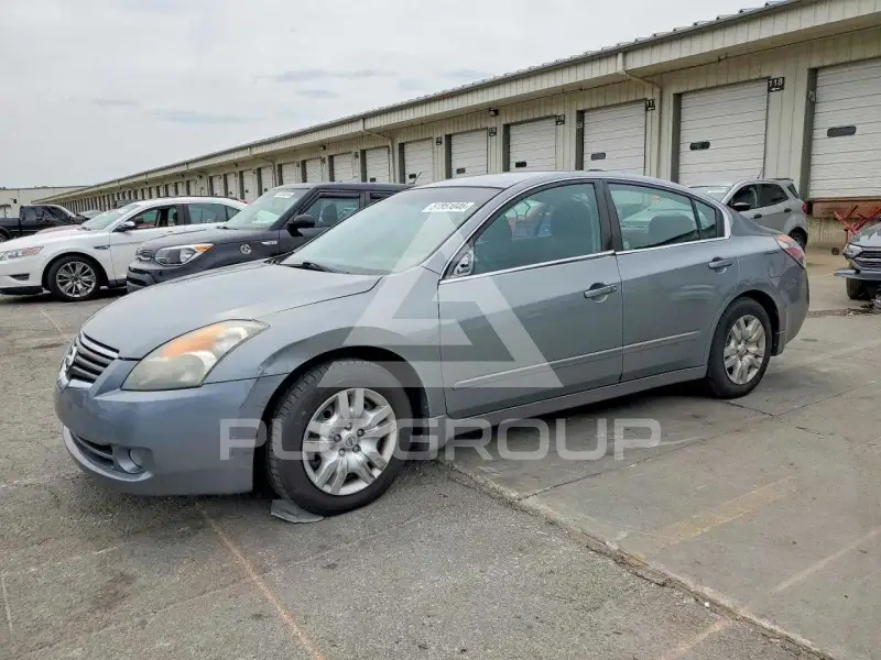 2009 Nissan ALTIMA photo