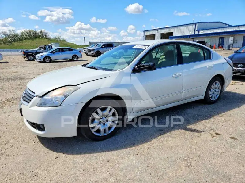 2009 Nissan ALTIMA фото
