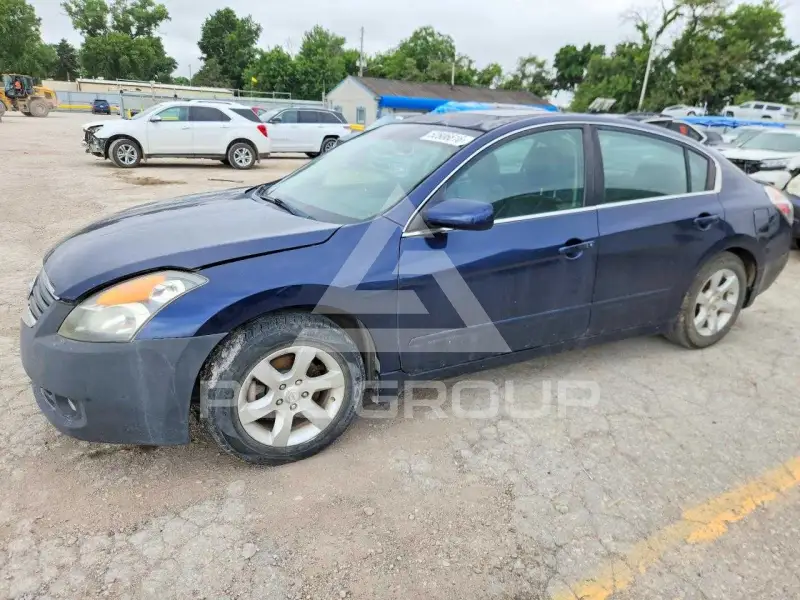 2009 Nissan ALTIMA photo