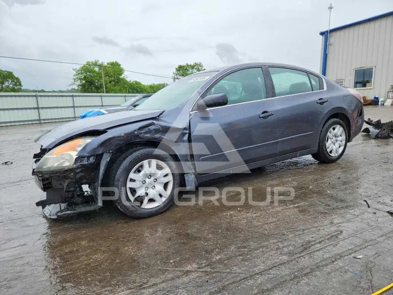 2009 Nissan ALTIMA фото
