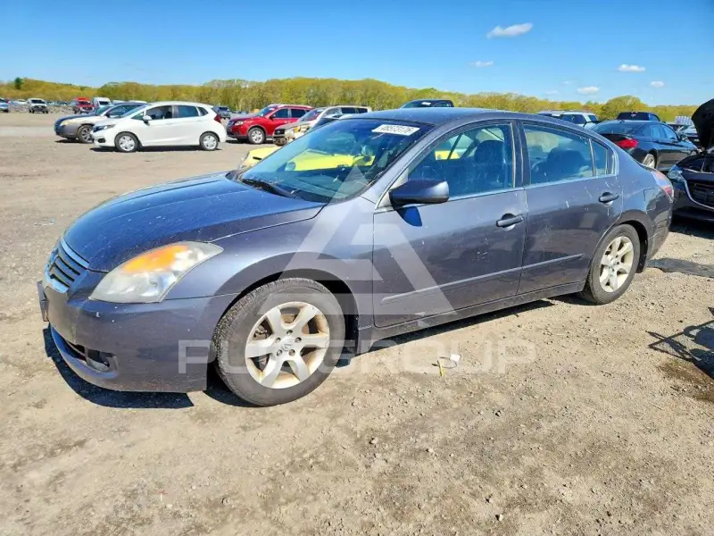 2009 Nissan ALTIMA photo