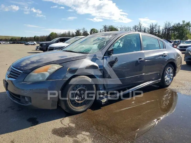 2009 Nissan ALTIMA photo