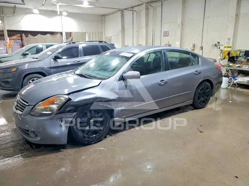 2009 Nissan ALTIMA photo