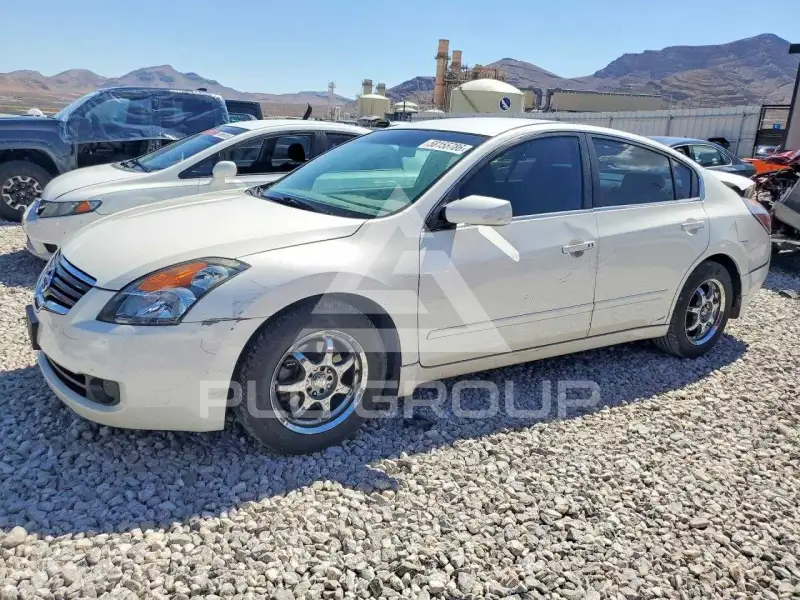 2009 Nissan ALTIMA фото