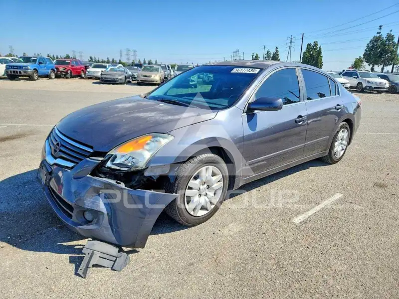 2009 Nissan ALTIMA photo