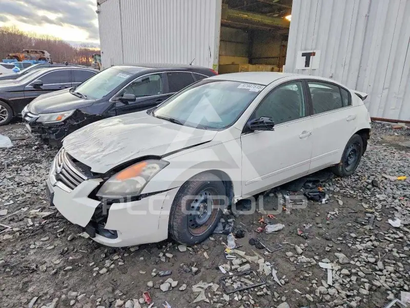 2009 Nissan ALTIMA photo