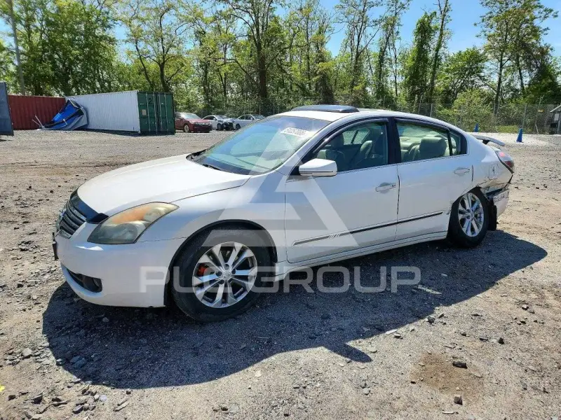 2009 Nissan ALTIMA photo