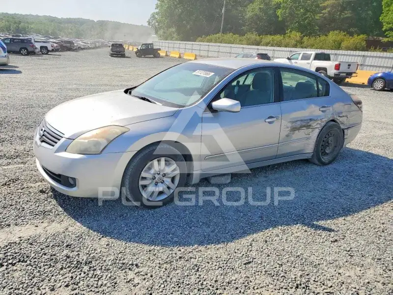 2009 Nissan ALTIMA фото