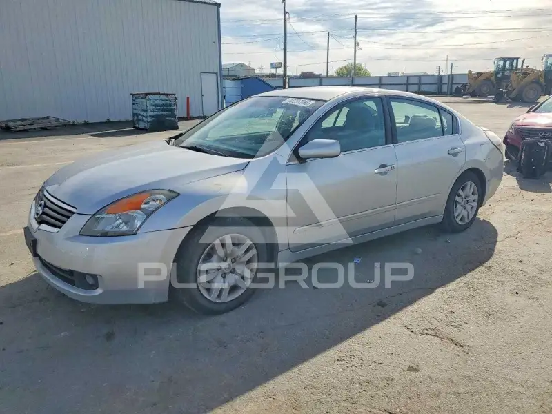 2009 Nissan ALTIMA photo