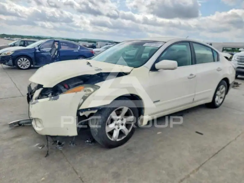 2009 Nissan ALTIMA photo