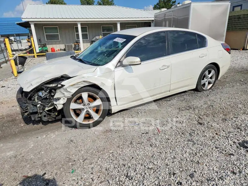2009 Nissan ALTIMA photo