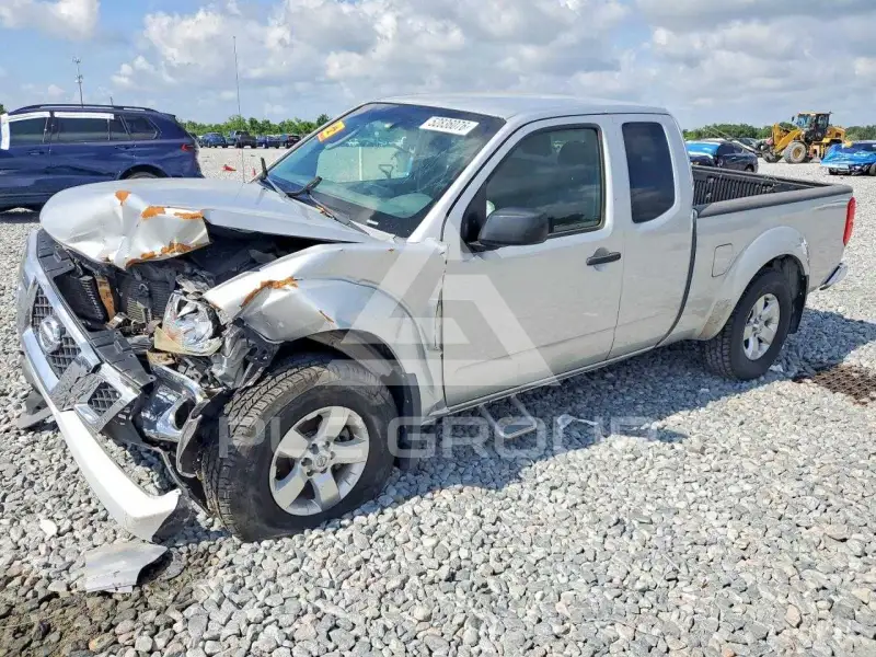 2009 Nissan FRONTIER photo