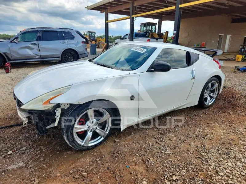 2009 Nissan 370Z фото