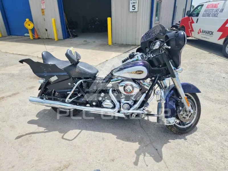 2009 Harley-Davidson FL photo