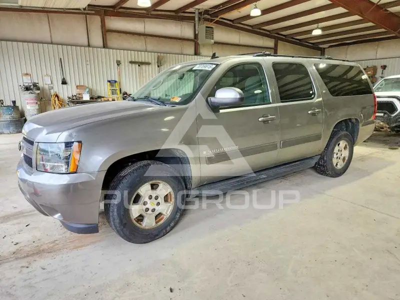 2009 Chevrolet Suburan photo