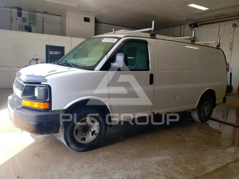 2009 Chevrolet Express photo