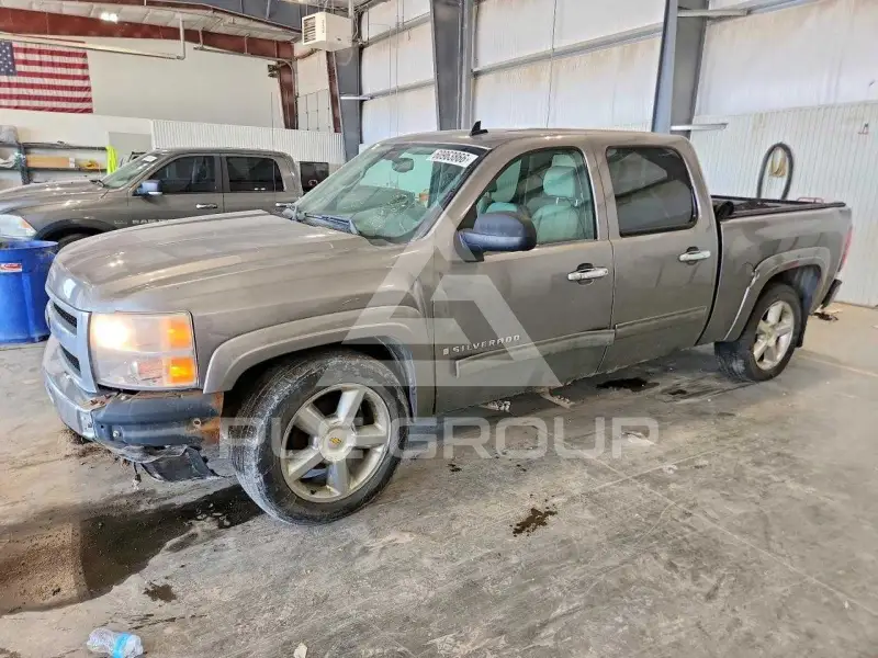 2009 Chevrolet Silverado photo