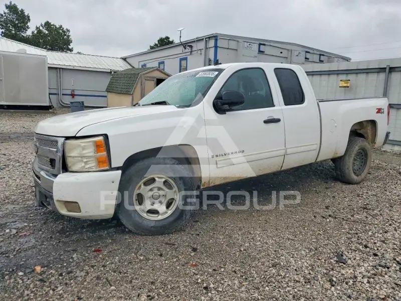 2009 Chevrolet Silverado photo