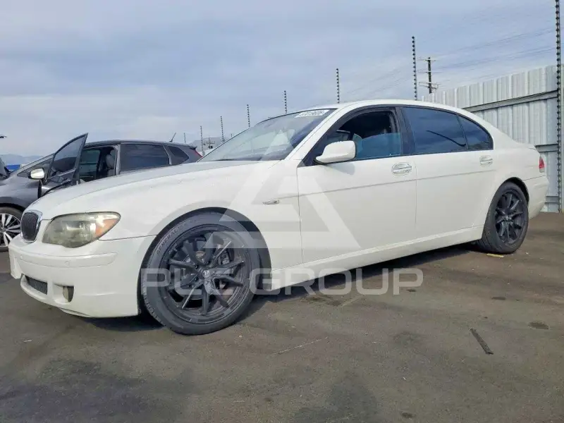 2009 BMW 750 фото
