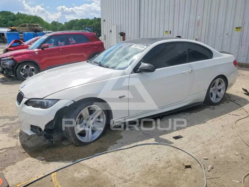2009 BMW 335 фото
