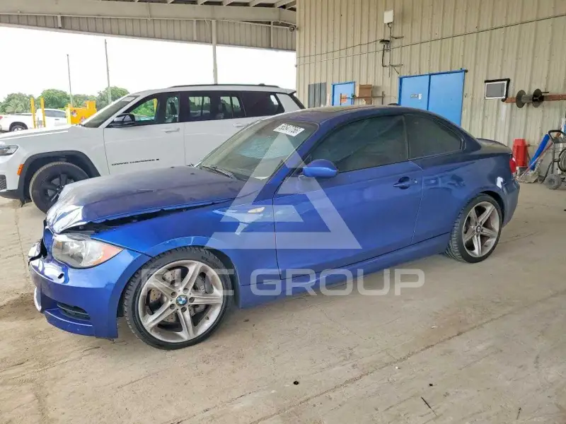 2009 BMW 135 фото