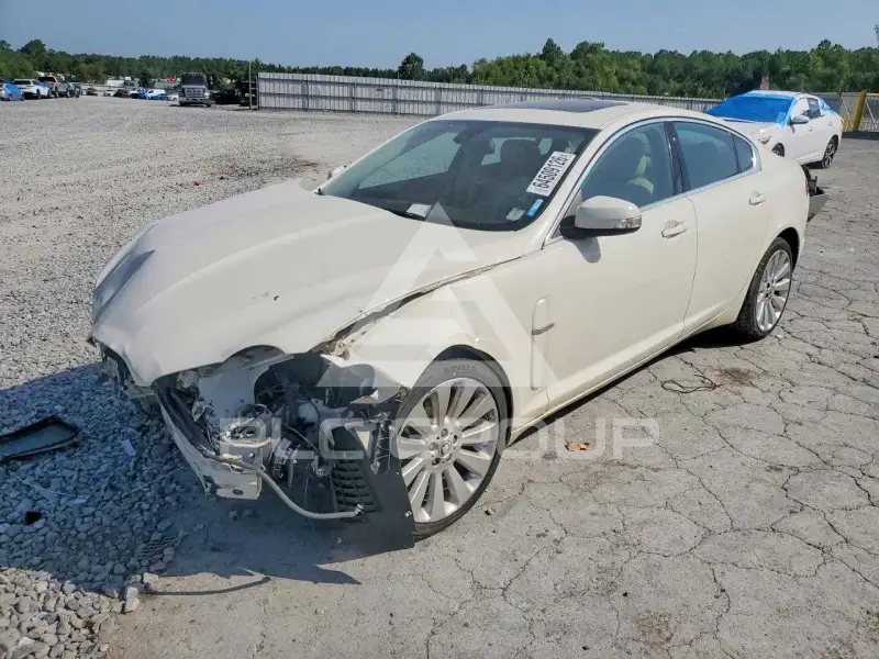 2009 Jaguar XF фото