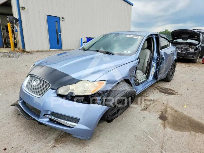 2009 Jaguar XF photo