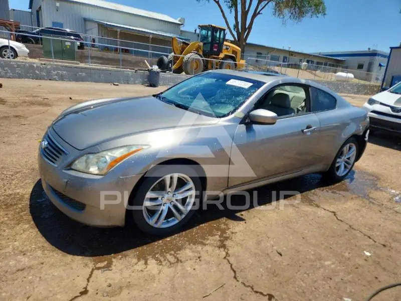2009 Infinity G37 фото