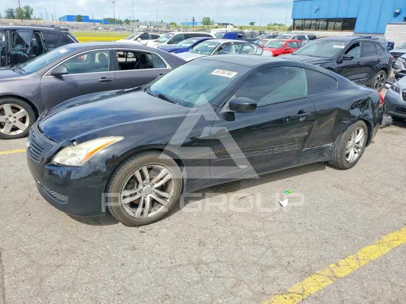 2009 Infinity G37 photo