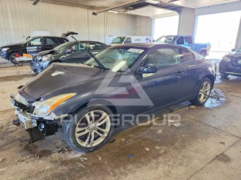 2009 Infinity G37 фото
