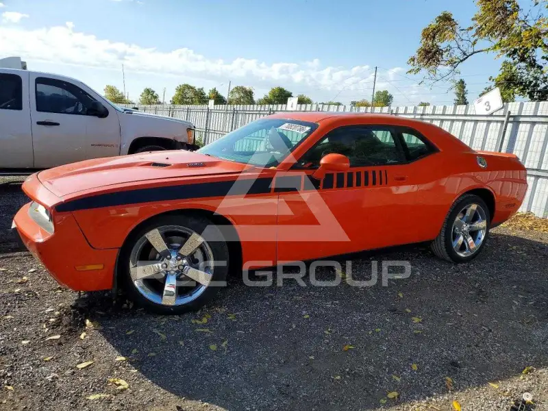 2009 Dodge CHALLENGER photo
