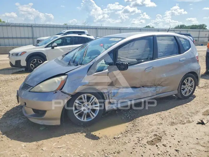 2009 Honda FIT фото