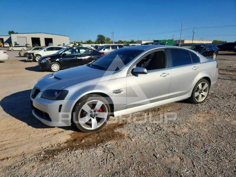 2009 Pontiac G8 фото