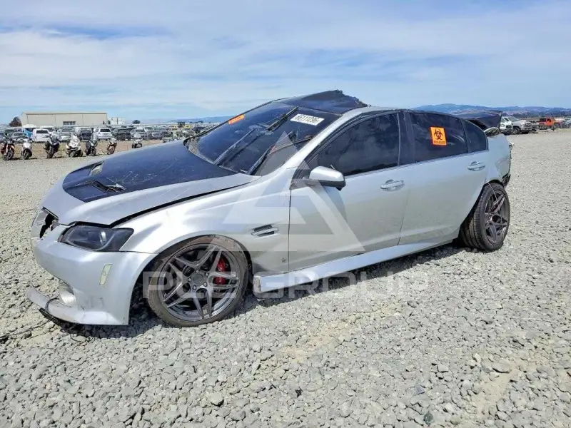 2009 Pontiac G8 photo