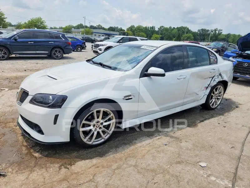 2009 Pontiac G8 фото