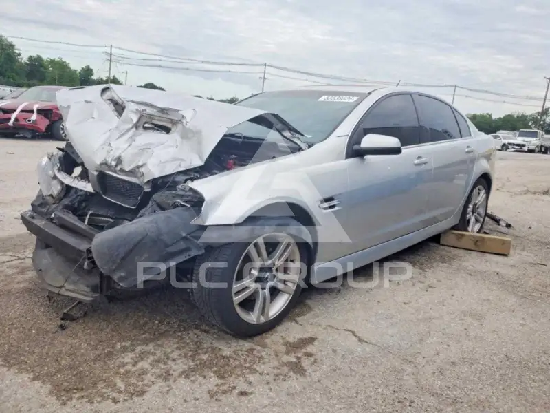 2009 Pontiac G8 photo