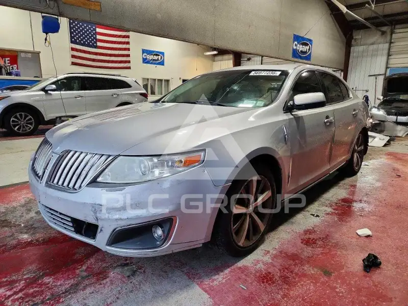 2009 Lincoln MKS photo