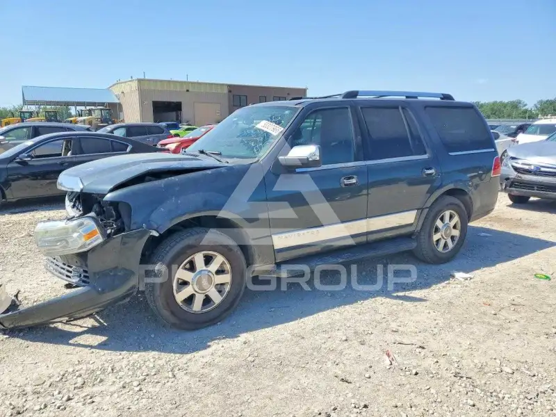 2009 Lincoln NAVIGATOR photo