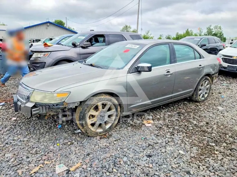 2009 Lincoln MKZ photo
