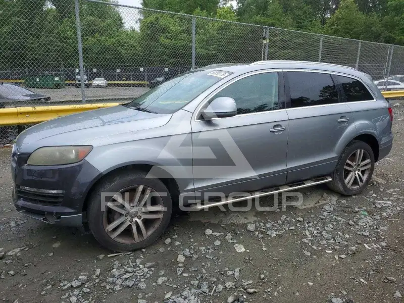2009 Audi Q7 photo
