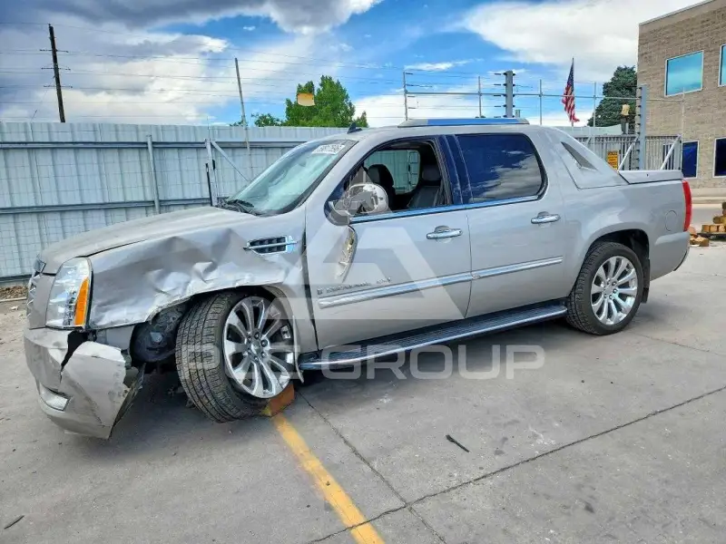 2009 Cadillac ESCALADE photo