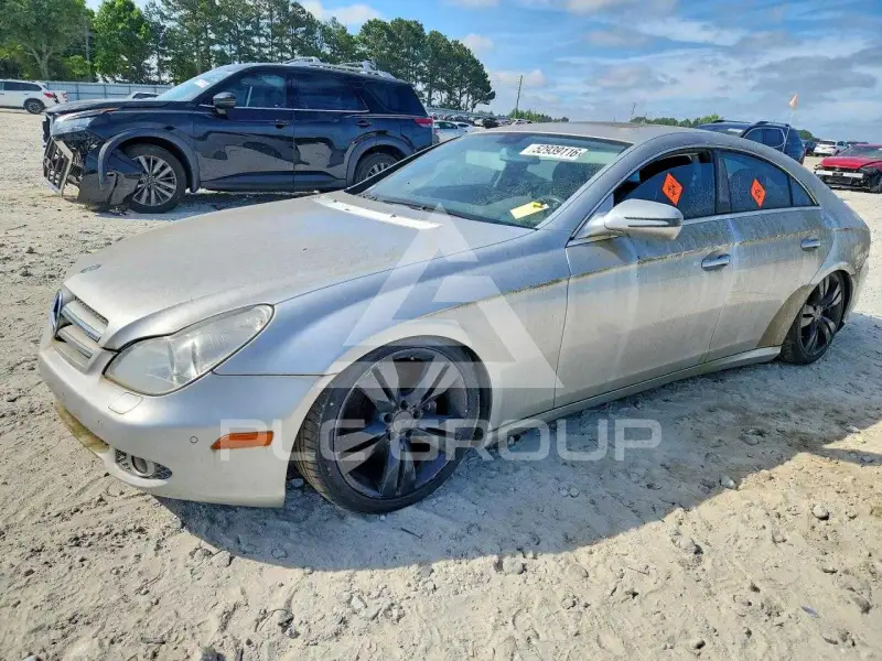 2009 Mercedes Benz CLS-Class photo