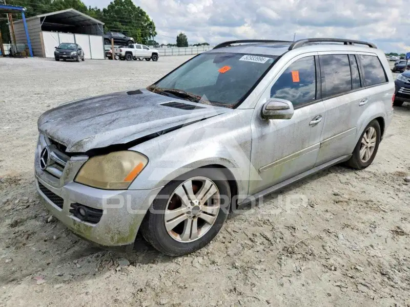 2009 Mercedes Benz GL-Class photo