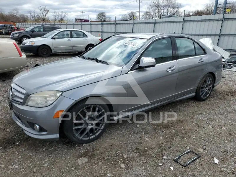 2009 Mercedes Benz C-Class фото