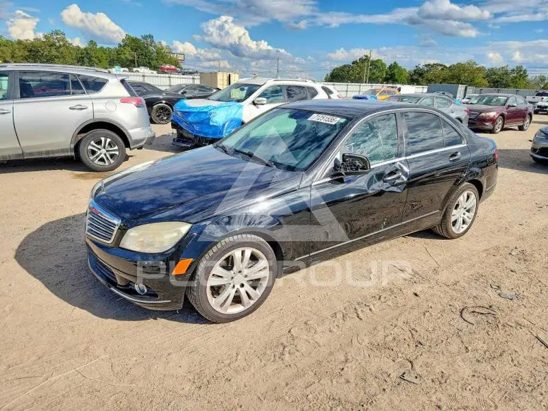 2009 Mercedes Benz C-Class фото