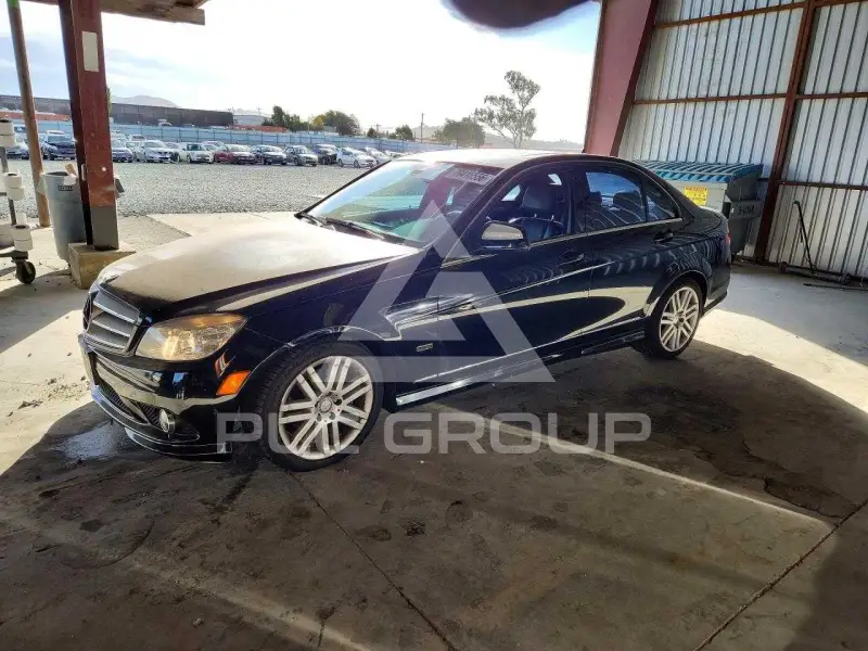 2009 Mercedes Benz C-Class фото